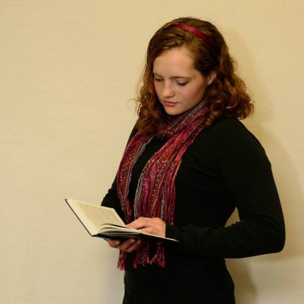 Meet your Posher, Denay